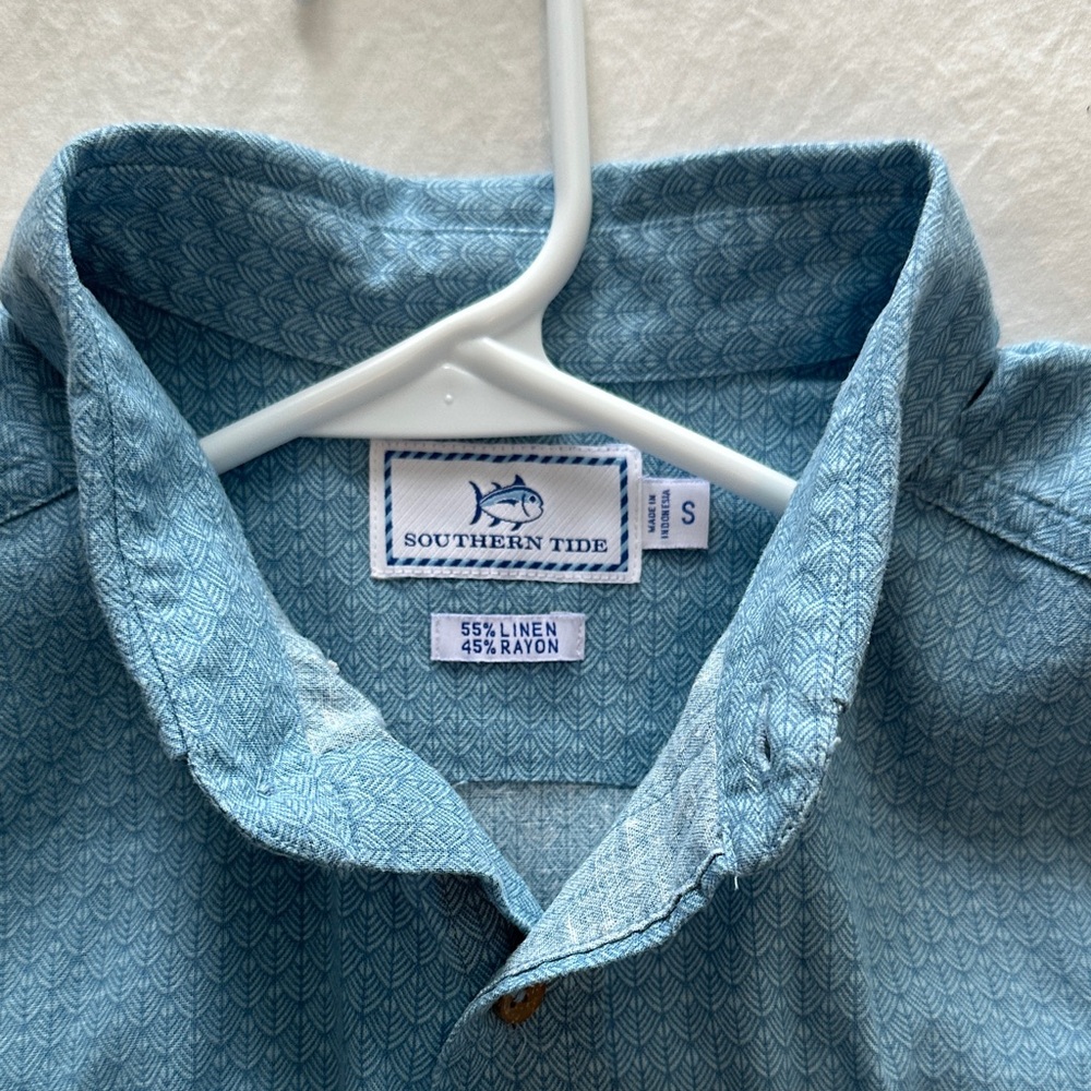 Southern Tide Teal Button Down Shirt